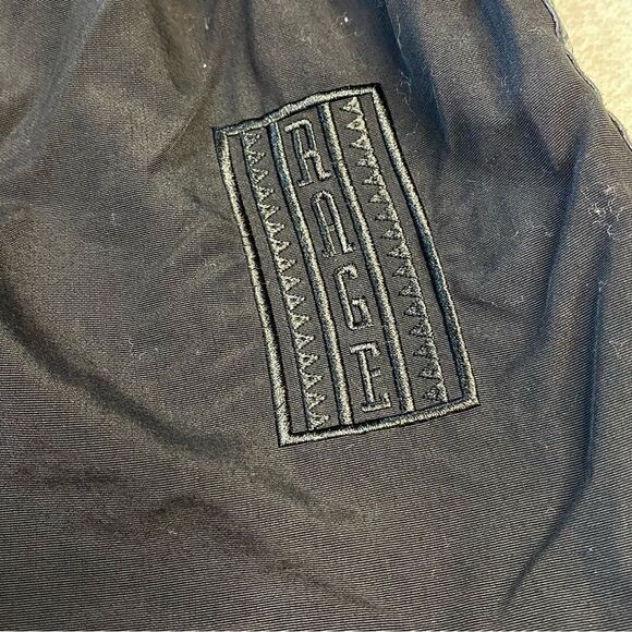 THE NORTH FACE ICONIC RAGE COLLECTION W ‘92 SHORTS - Picture 6 of 10